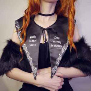 Broken Doll Collar Large in Black Satin