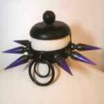 Purple infected spike collar