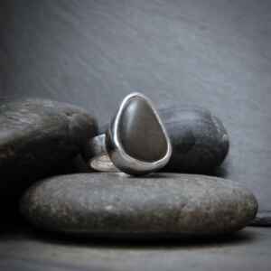Handmade Sterling Silver and Beach Pebble Ring. Size:P.5