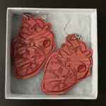 Anatomical heart-shaped wooden earrings (Red)