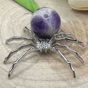 Silver Spider Figurine with Dream Amethyst Body – Altar Décor & Protection Charm